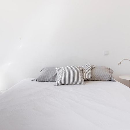 Comfy 3 Bedroom Apartment Campo De Ourique Lisboa Exterior foto