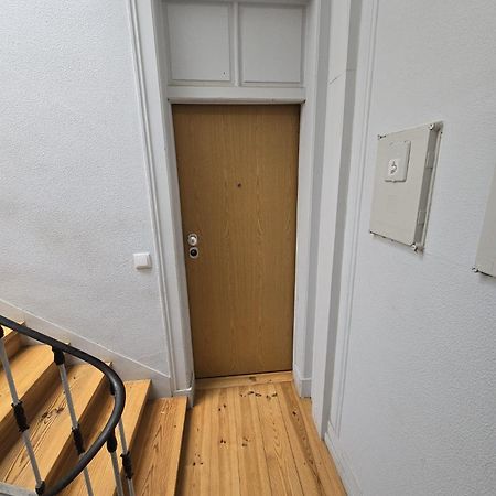 Comfy 3 Bedroom Apartment Campo De Ourique Lisboa Exterior foto